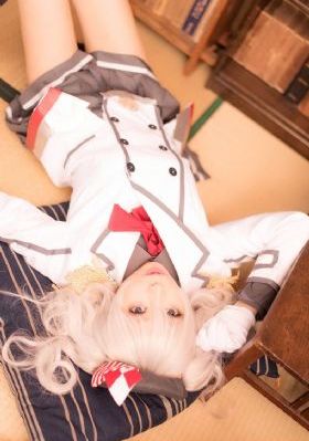 巨龙征服风韵美妇